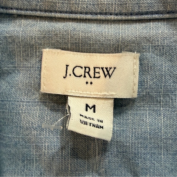 J. Crew Blue Chambray Sleeveless Button Up Top Sz M - Picture 3 of 8